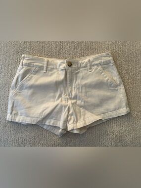 Abercrombie and Fitch Women's White Cotton Casual Chino Shorts Size 26